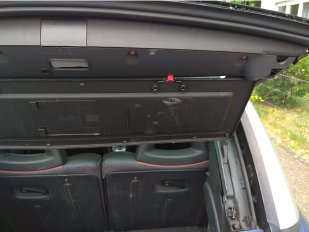 Citroen C3 Pluriel Clip für Hutablage / for rear shelf - image 2 of 3