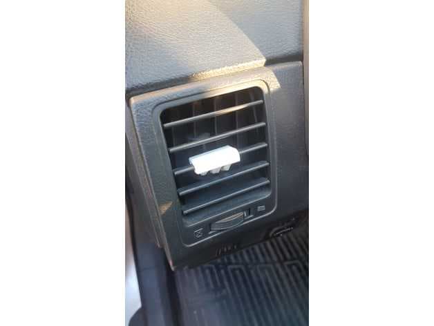 Toyota Corolla ventilation knob - image 3 of 5