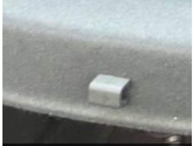 Ranault Zoe luggage cover buffer - image 3 of 4