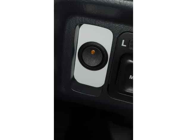 Civic 96 accessory switch - image 2 of 6