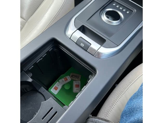 Discovery Sport Console Caddy (2015-2019) - image 3 of 3