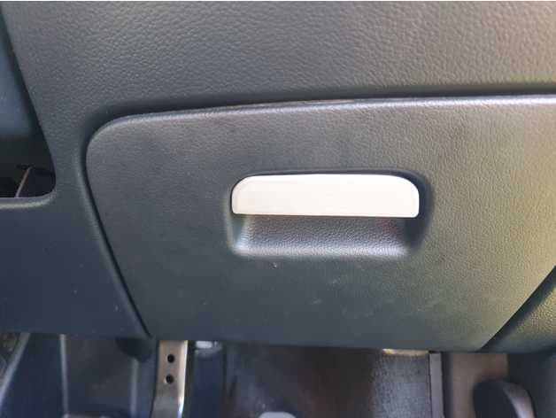 Audi Q3 Fuse Box Latch - image 3 of 3