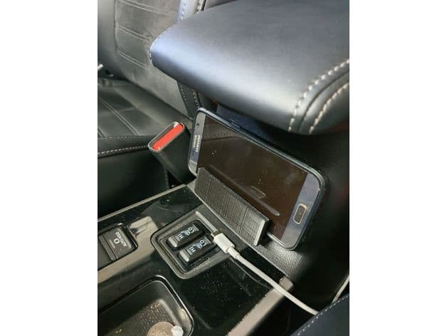 Photo of Phone holder for center console - Mitsubishi Outlander