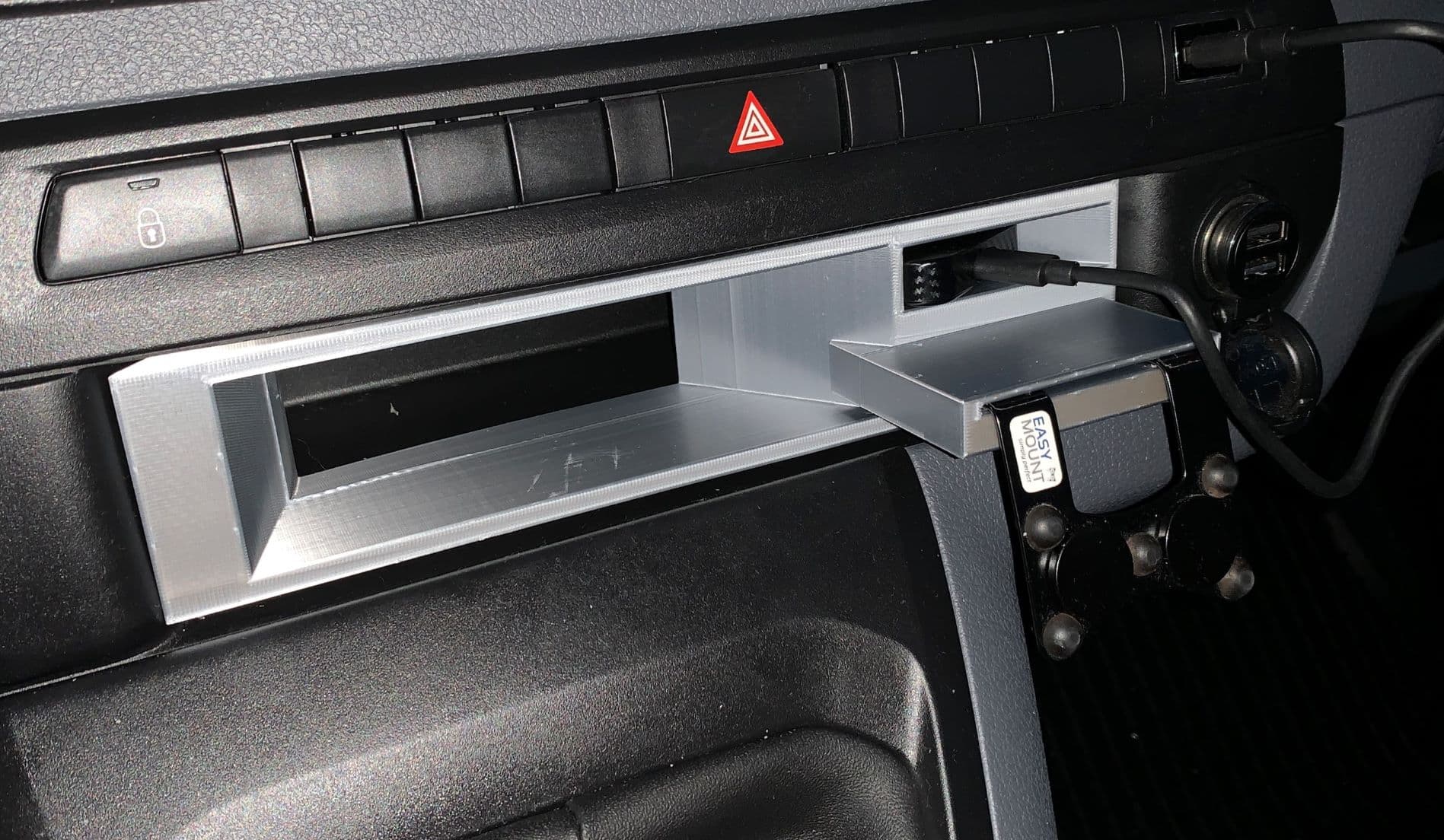 Smartphone Mount for PSA-Van (Peugeot Traveller, Citroen Spacetourer, Toyota ProAce Verso, Opel Zafira Life,...) - image 2 of 3