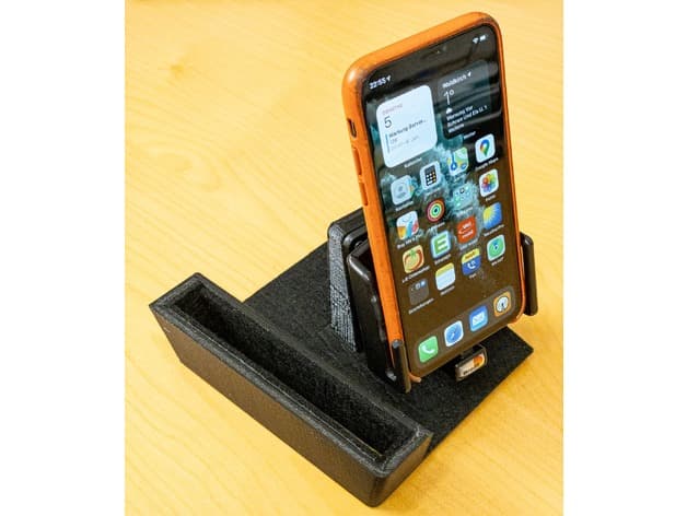 Renault Zoe Ph2 mounting plates for Brodit mobile phone holders - image 6 of 6