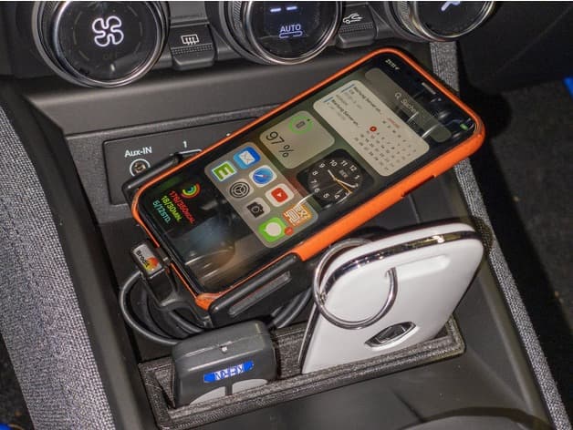 Renault Zoe Ph2 mounting plates for Brodit mobile phone holders - image 4 of 6