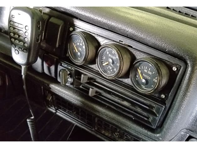 Photo of VW Jetta MK2 gauge plate and mounting brackets.