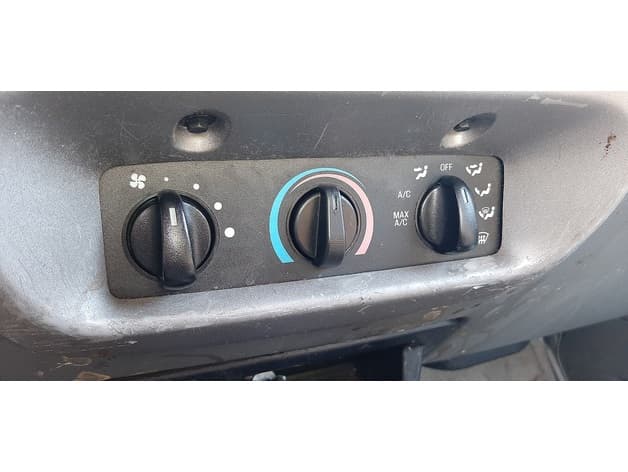 Photo of 2004 Ford Ranger AC Control Knob