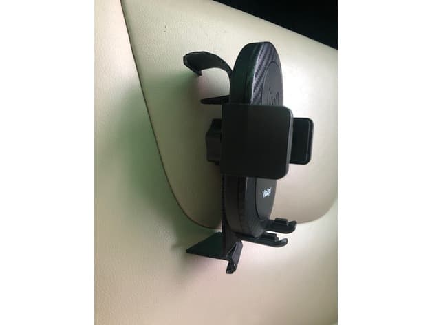 Volvo XC60 phone holder - image 3 of 5
