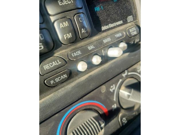 radio knob for a chevrolet delco radio. 2001 chevrolet - image 2 of 2