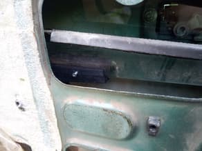 Automatic Car Window Glass Holder (Citroen AX 1993) - image 2 of 6