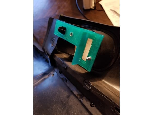 Corvette C5 1997 - 2004 Knee Bolster Repair - image