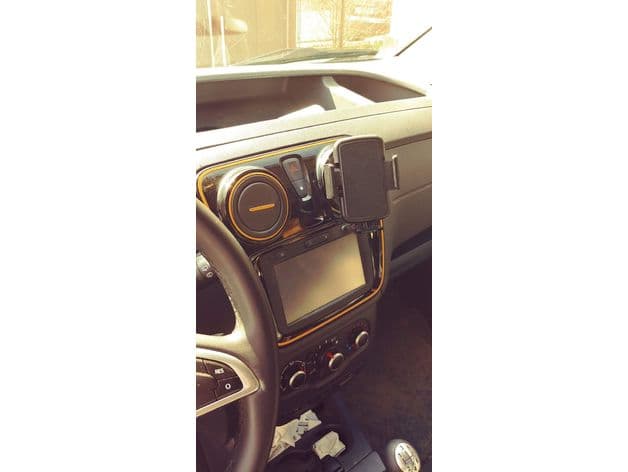 Photo of Dacia Dokker mobile phone holder