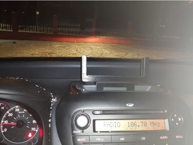 Photo of Fiat Qubo, Fiorino III, Peugeot Bipper, Citroen Nemo - Phone holder