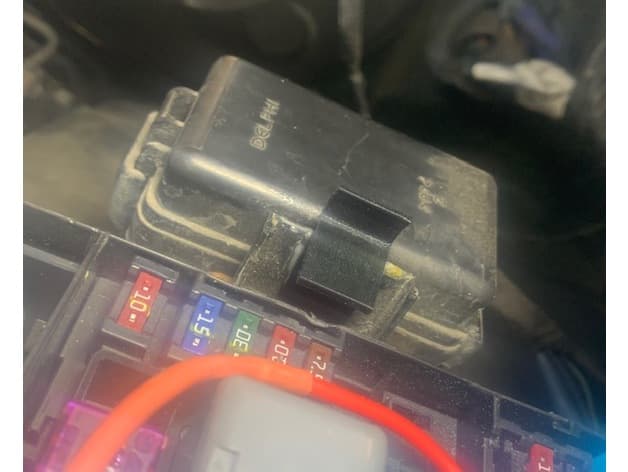 Toyota Tacoma under hood fuse box clip - image 3 of 5