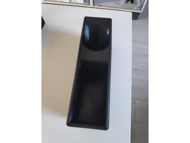 BMW E30 cassette holder replacement - image 4 of 5