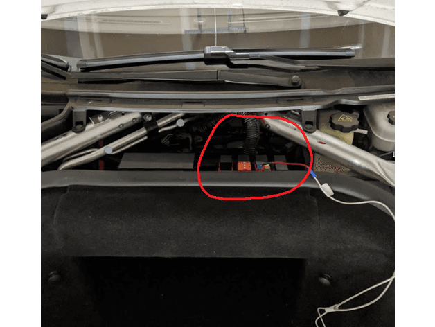 Tesla Model S frunk fuse lid - image 2 of 3