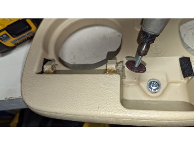 Toyota Highlander Cup Holder Bracket - image 4 of 6