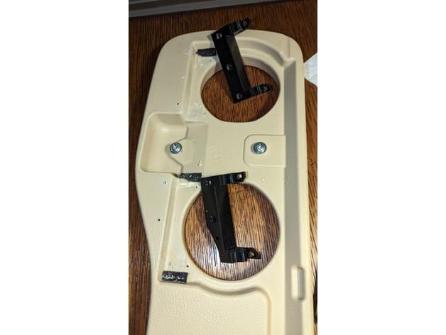 Toyota Highlander Cup Holder Bracket - image 5 of 6