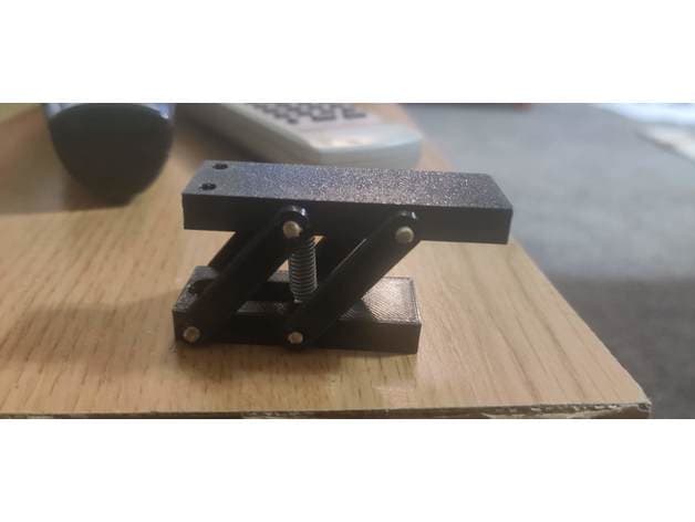 OnePlus 7 phone mount with expanding clamps - image 3 of 6