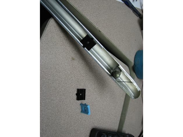 Photo of 1969 Mach 1 side molding clip