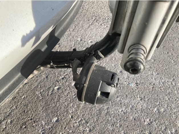 7 pin Trailer hitch mount for Tesla Model 3 - image