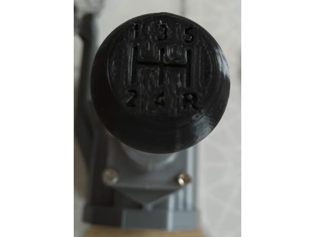 Shift knob for Toyota 5 gears transmission - image