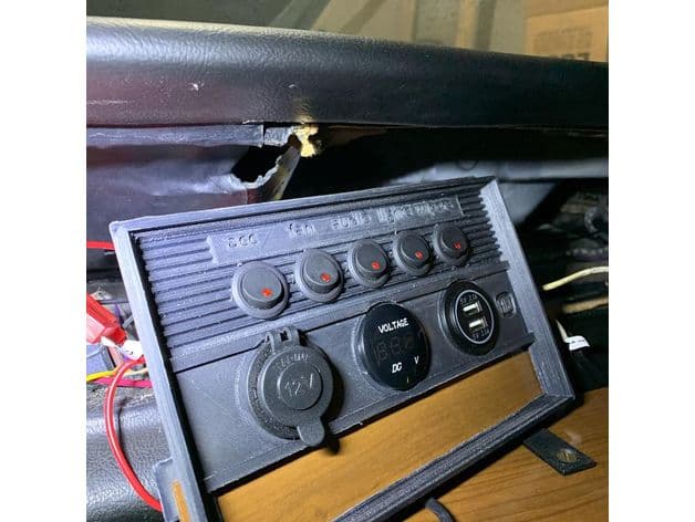 Fiat-dash-center - image