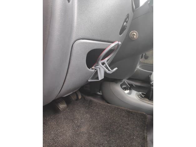 cup holder - Ford Fiesta Mk. IV adaption - image 3 of 5
