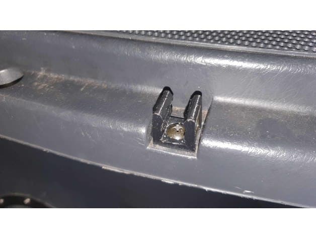 Civic 98 parcel shelf clip - image 3 of 5