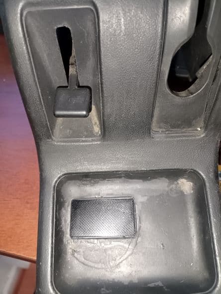 Daihatsu Feroza central console covers preview