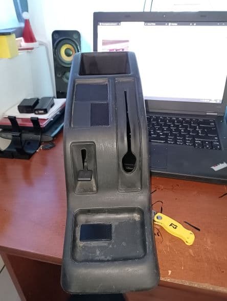 Daihatsu Feroza central console covers preview