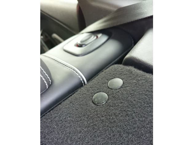 Parcel shelf hinge Ford Focus Fiesta MK3 III preview
