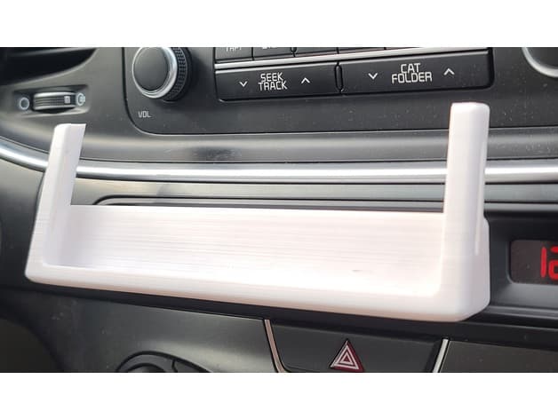 Galaxy Z Fold 3 Car Mount for Kia preview