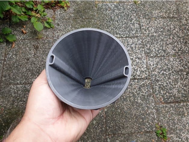 Kia Hyundai Engine Oil Funnel - Threaded. With ventilation. preview