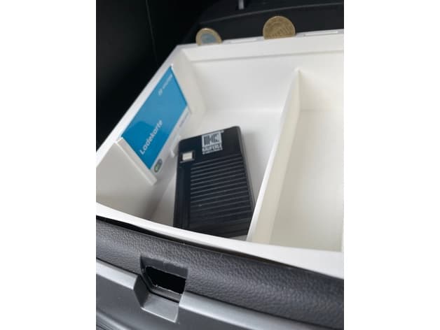 Hyundai Kona Console Tray with coin preview