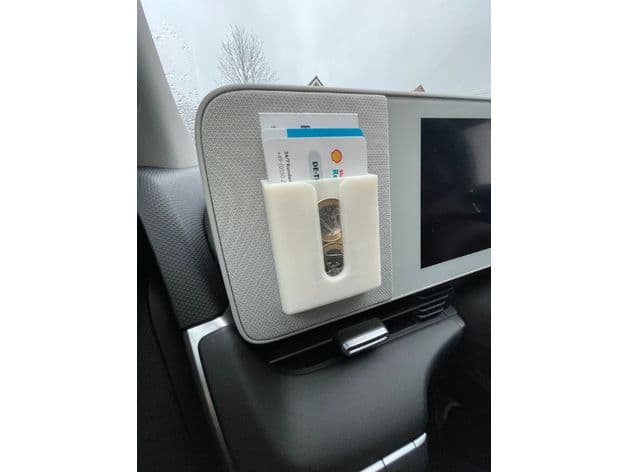 Hyundai Ioniq 5 magnetic card and coin holder preview
