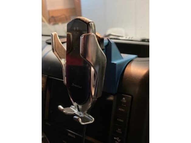 Jeep JKU (2016) 17 mm Ball mount for dashboard devices preview
