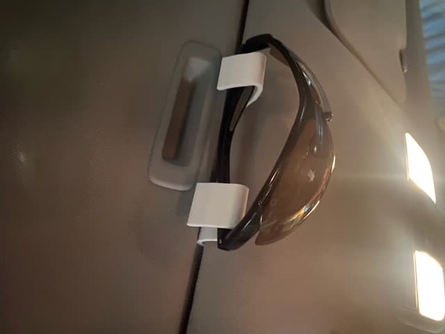 Honda HRV glasses holder preview
