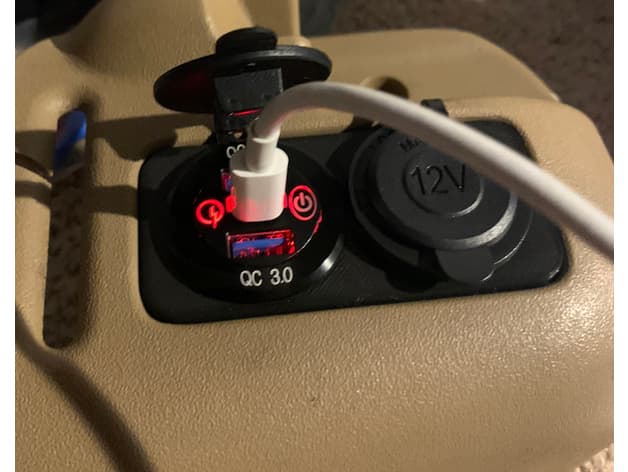 Discovery 2 Rear Radio Control Replacement (12v sockets) preview