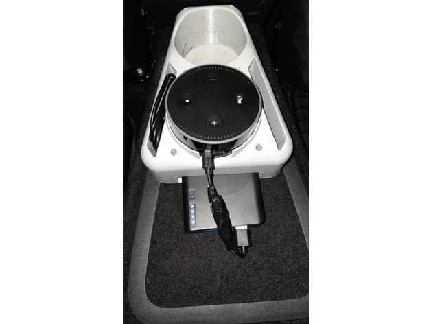 Nissan Leaf Rear Alexa Powerbank Mobile Cub Holder preview