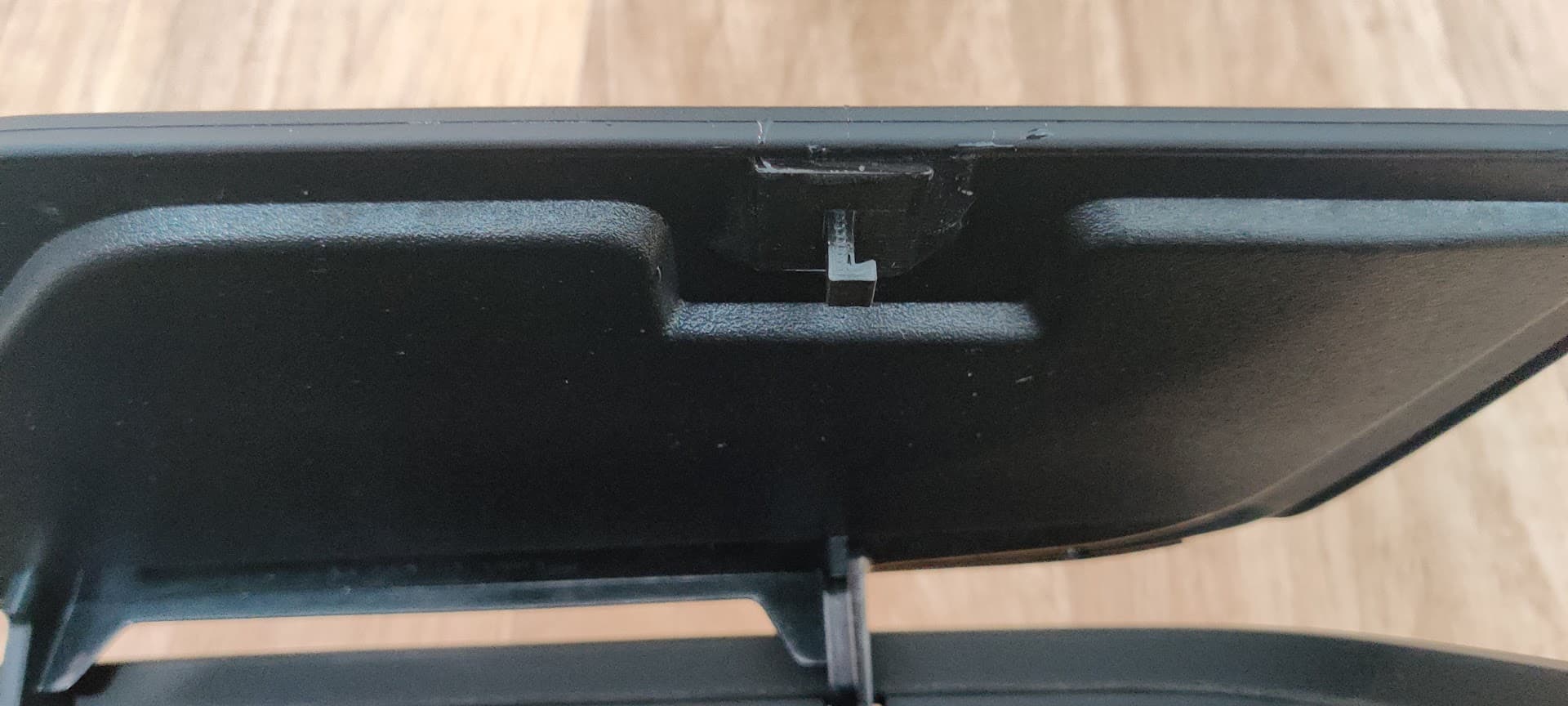 Ford Focus MK2 Top storage latch preview