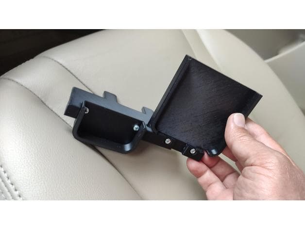 Volvo XC60 CD Slot Phone & Garage Remote Holder preview