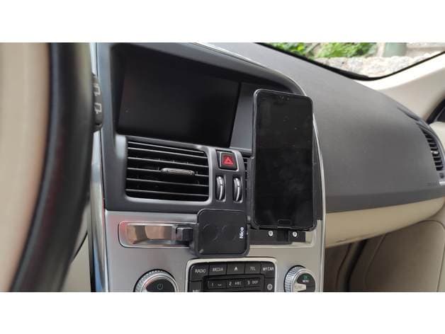 Volvo XC60 CD Slot Phone & Garage Remote Holder preview