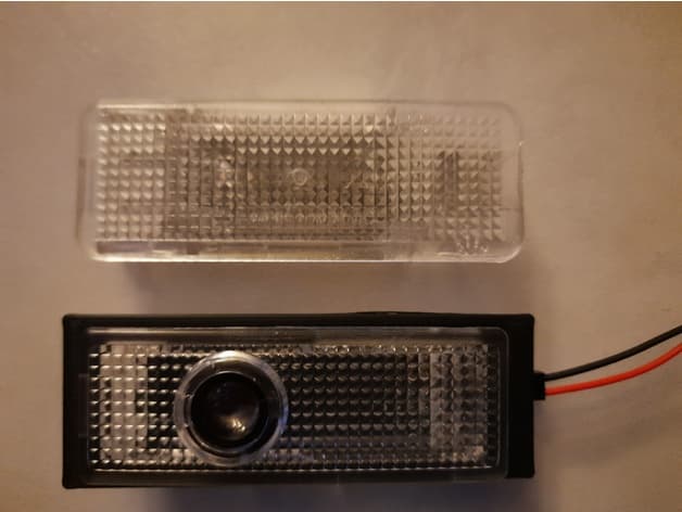Photo of BMW E39 Türlicht Adapter für Logo