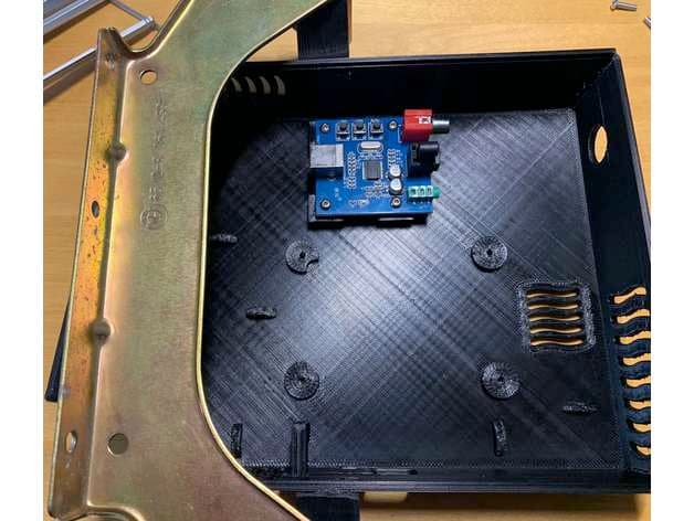E39 Raspberry Pi CD-Changer Replacement preview