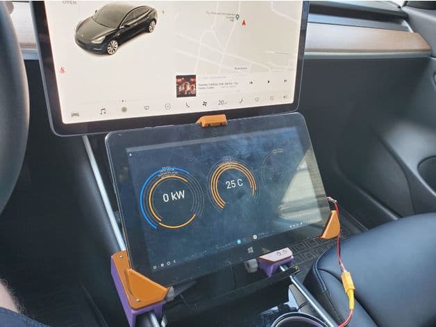 Tesla Model 3 - fully adjustable tablet holder preview