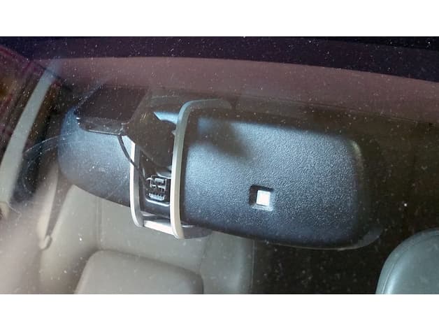 Photo of 2008 Outback rear view mirror harness and platform