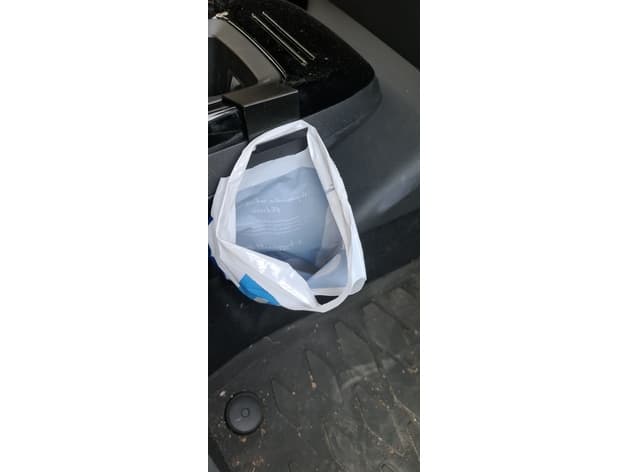 ID.4 trash bag hook preview
