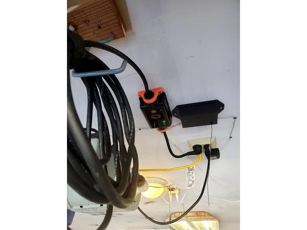 Fiat 500e Charger Ceiling Mount preview